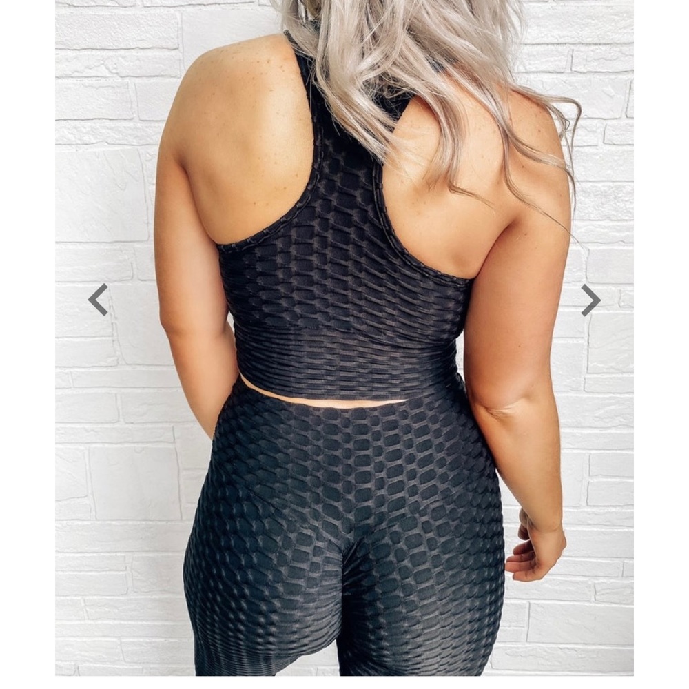 Tik Tok leggings and bra